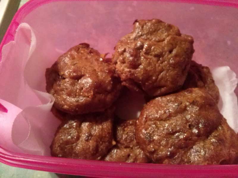 Sticky Date Banana Muffins